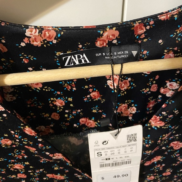 NWT Zara Floral dress - Picture 4 of 6